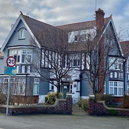 Buile Hill Holiday Flats Llandudno Exterior photo
